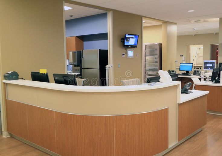 Meja resepsionis klinik